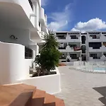 Aqua Sunrise & Sea Views