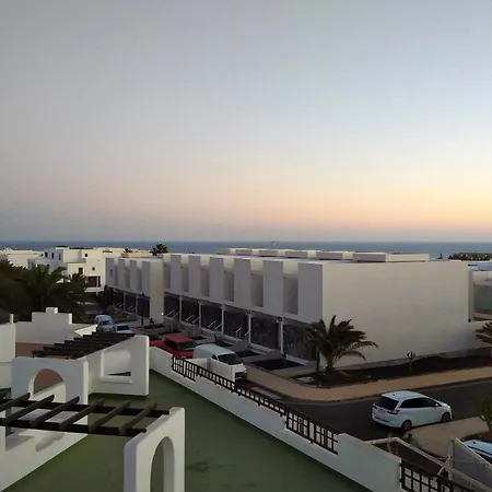 Aqua Sunrise & Sea Views Costa Teguise