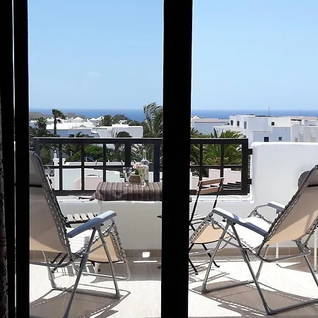 Aqua Sunrise & Sea Views Apartment Costa Teguise