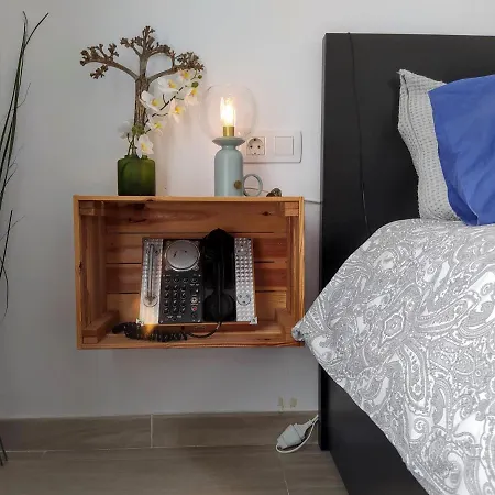 Aqua Sunrise & Sea Views *