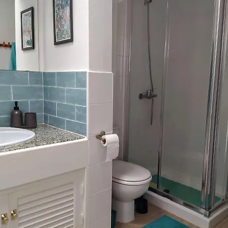 Aqua Sunrise & Sea Views * كوستا تاغيسي