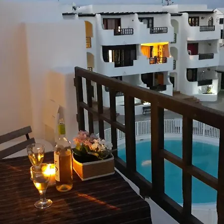 Aqua Sunrise & Sea Views Apartment *