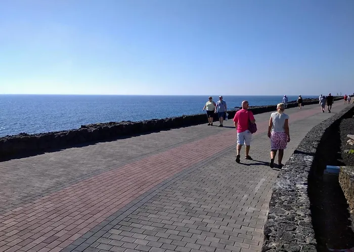 Aqua Sunrise & Sea Views