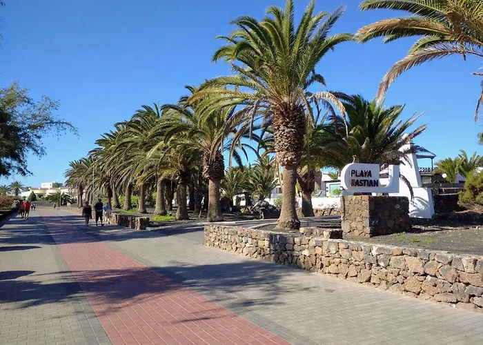 Aqua Sunrise & Sea Views Daire