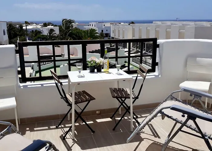 Aqua Sunrise & Sea Views