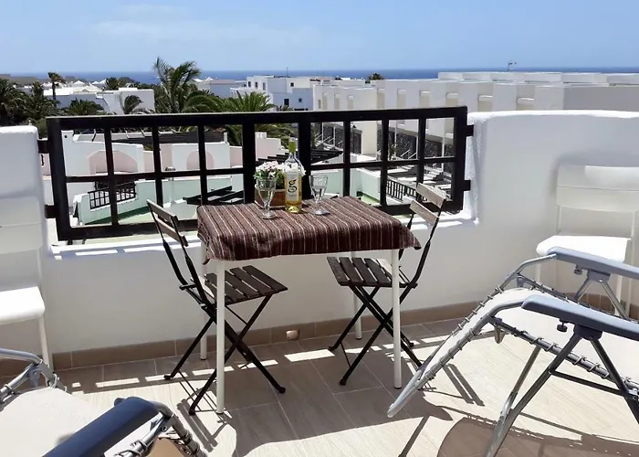 Aqua Sunrise & Sea Views *