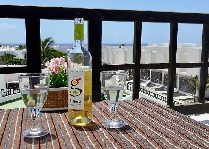 Aqua Sunrise & Sea Views Costa Teguise