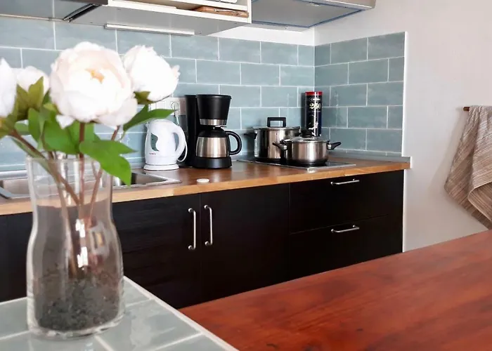 Aqua Sunrise & Sea Views Apartment *