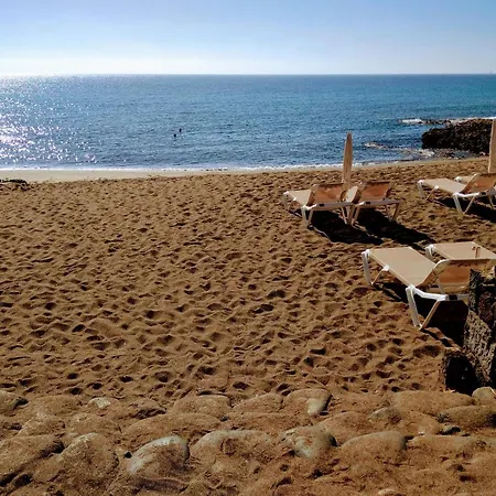 Aqua Sunrise & Sea Views