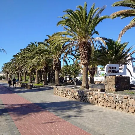 Aqua Sunrise & Sea Views Apartamento