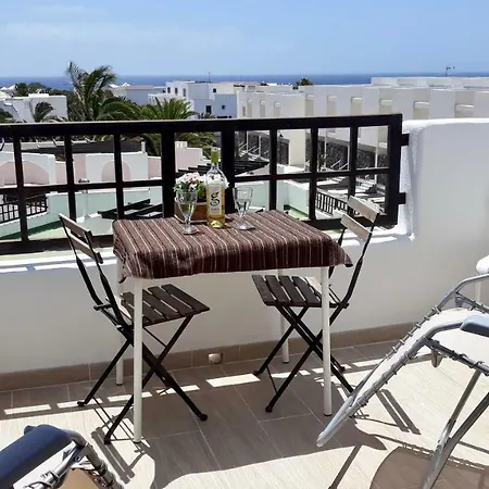 Aqua Sunrise & Sea Views *