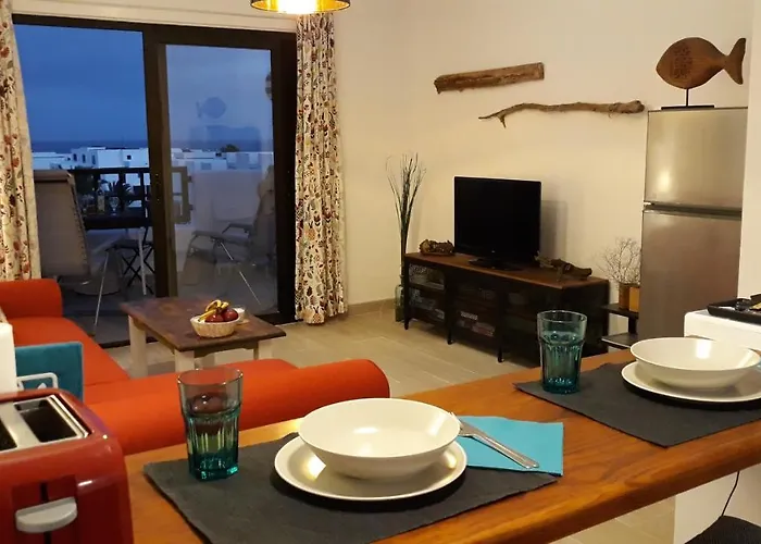 Aqua Sunrise & Sea Views *